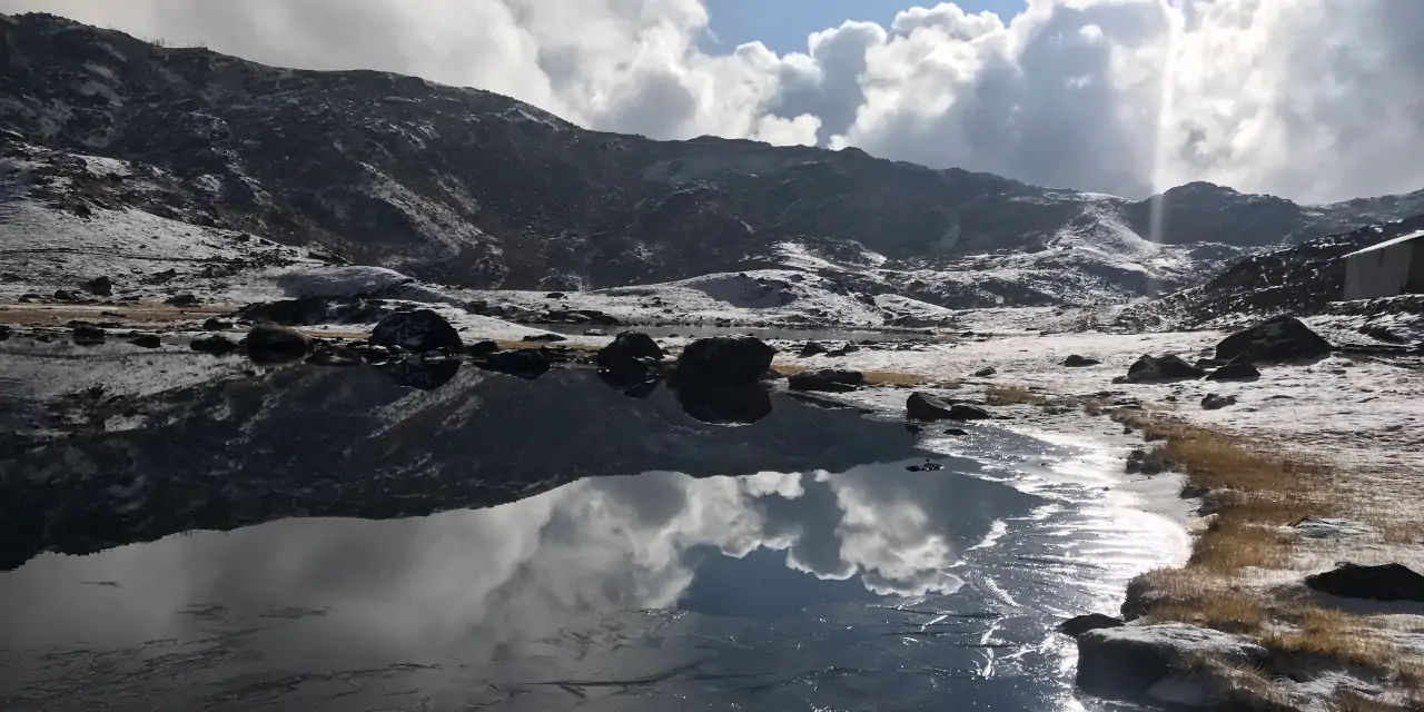 Ponchpokari Trek
