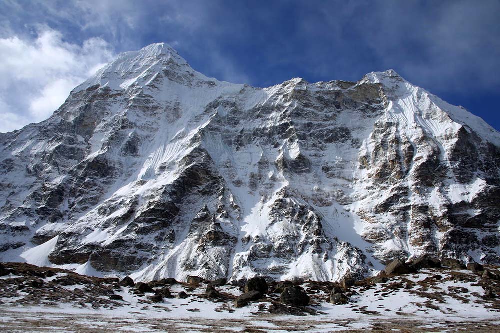 KANCHENJUNGA BASE CAMP TREK