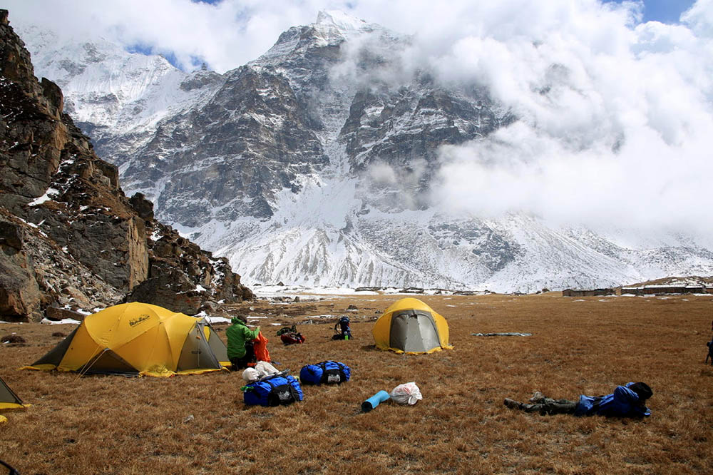 KANCHENJUNGA BASE CAMP TREK